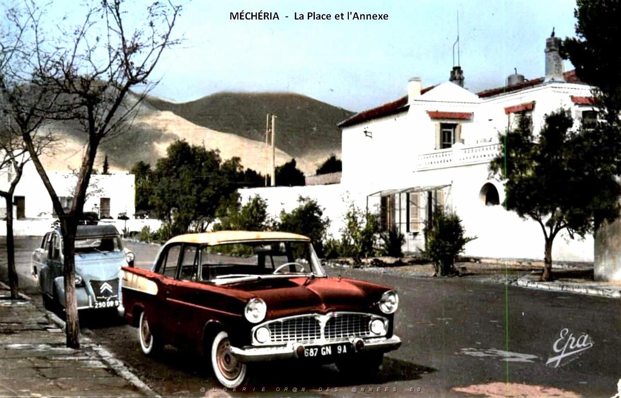 Mecheria - La Place et l'Annexe.jpg